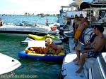 bellavitaboatclub056006.jpg
