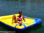 bellavitaboatclub056004.jpg