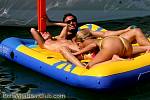 bellavitaboatclub056102.jpg