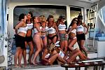 bellavitabnaked0412074.jpg
